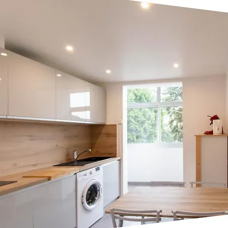 Apartment A La Gare Calme & Reposant Chambery